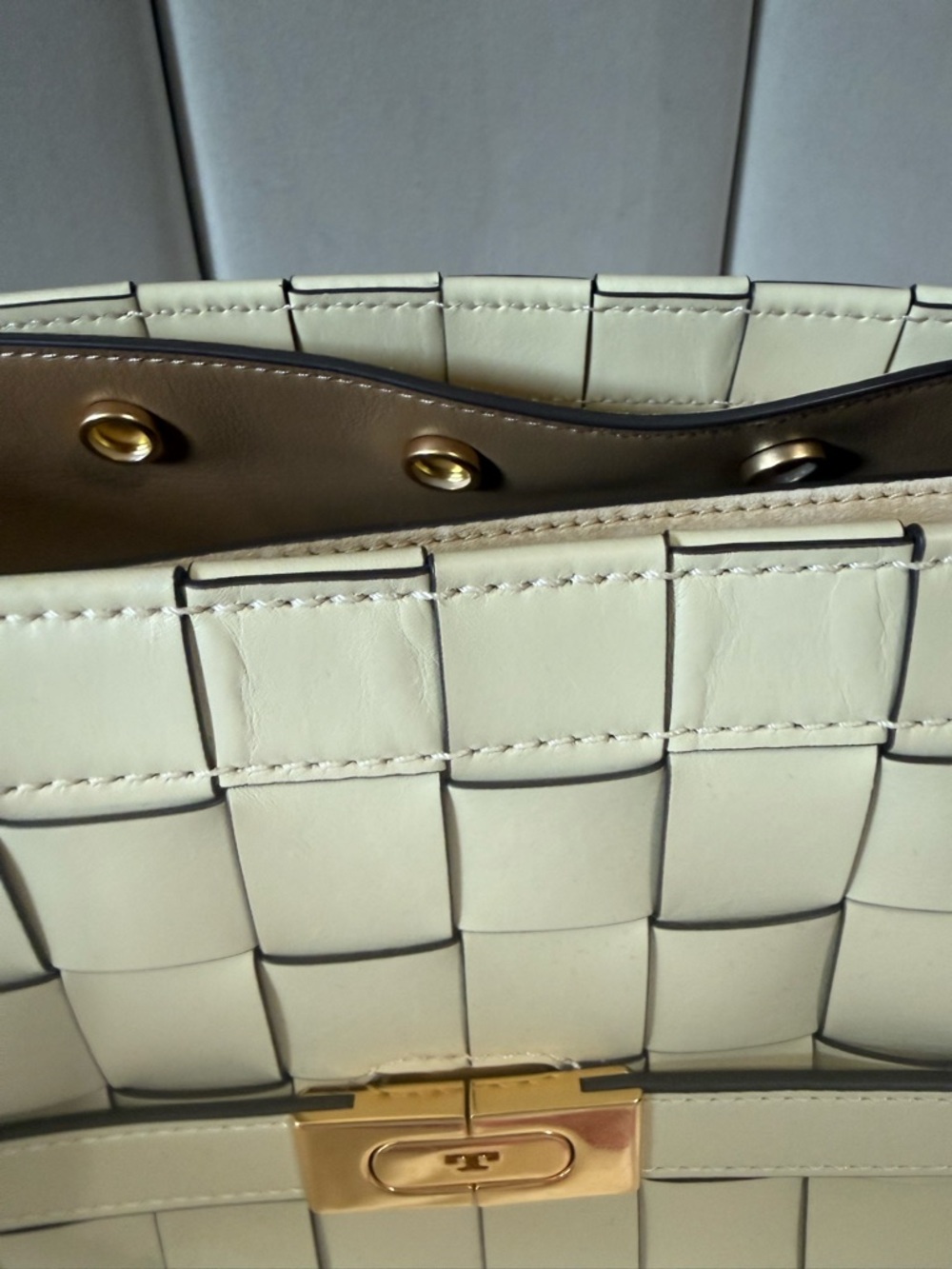 Tory Burch Buttermilk Woven Lee Radziwill double Bag - Picture 13 of 13